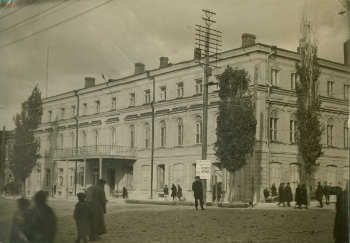 Первая публичная библиотека на Дону